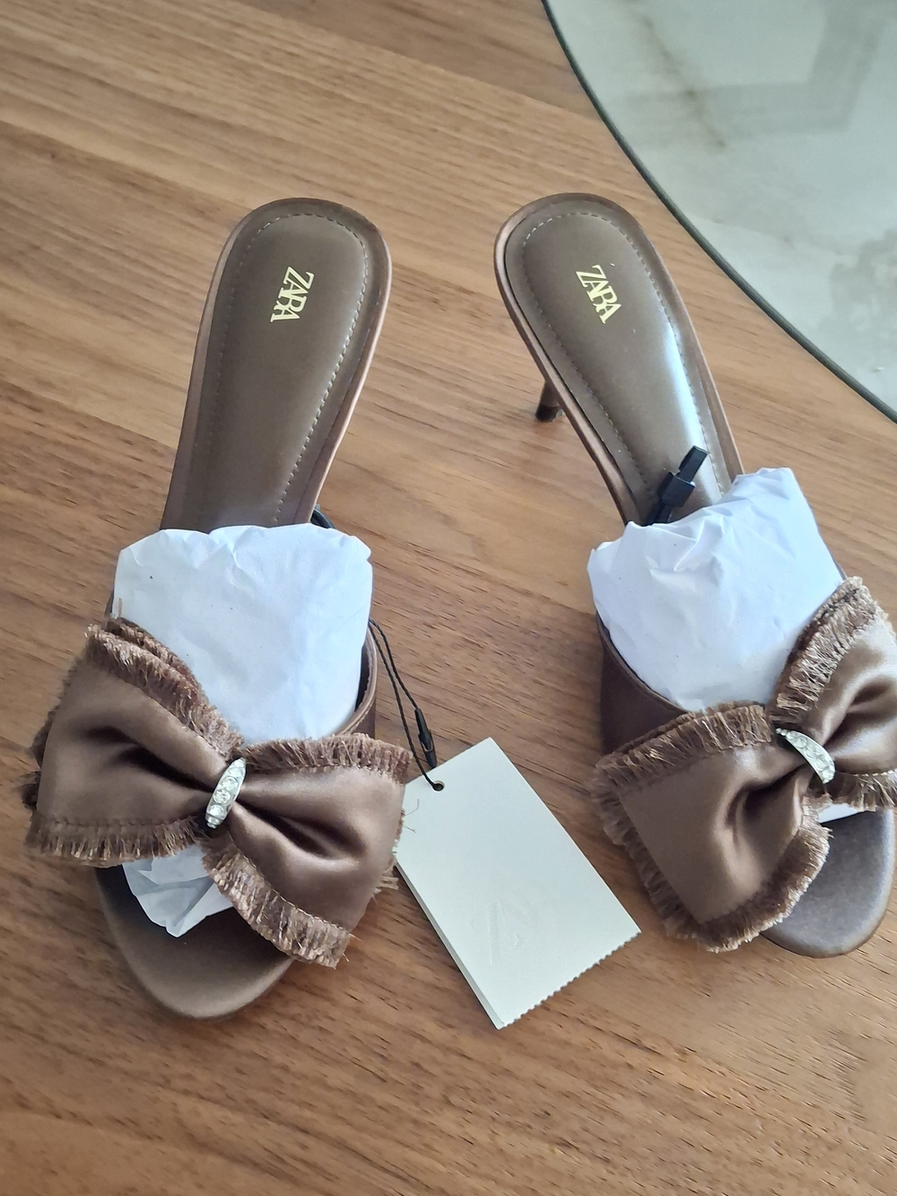 ZARA Women’s Brown Bow-Accent Slide Sandals